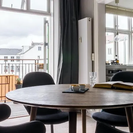 Plum Guide - Ballet Shoes Appartement Kopenhagen