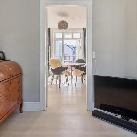 Plum Guide - Ballet Shoes Appartement Kopenhagen