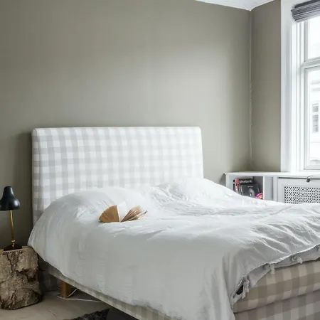 Plum Guide - Ballet Shoes Appartement
